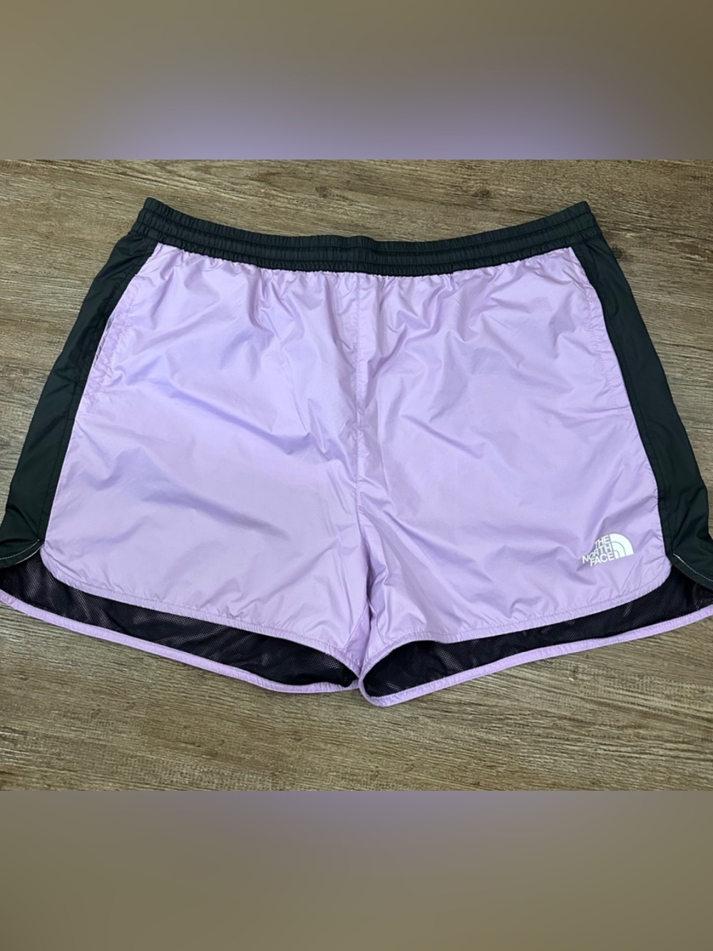 The North Face WINDWALL Lavender Athletic Shorts with Black Trim NWOT